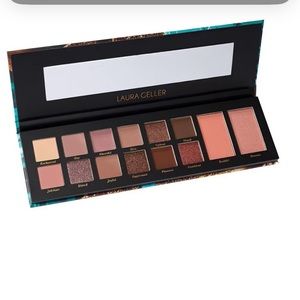 Laura Geller’s essentials palette=12 eyeshadows+one highlighter+one blush. NIB.